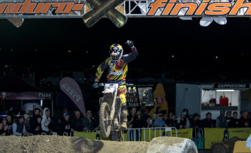 Mike Brown claims the final round win of the season and also the 2015 Australian Enduro-X Championship Credit: Aaryn Minerds